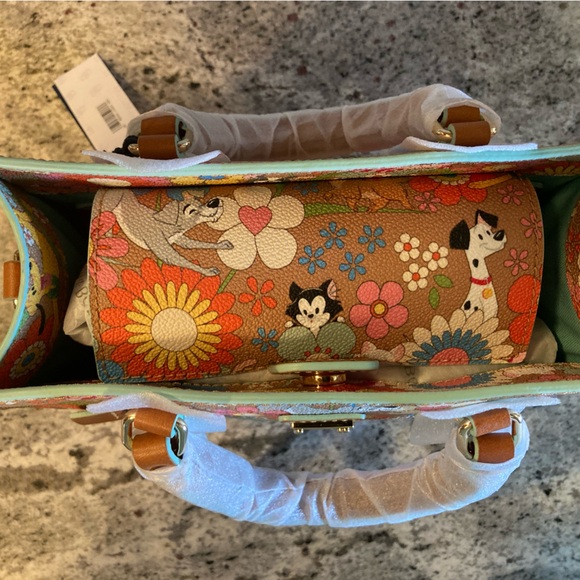 Dooney & Bourke Disney Pets CrossBody Purse Pluto Dogs Mochi Marie Cats NEW Rare - Picture 9 of 15